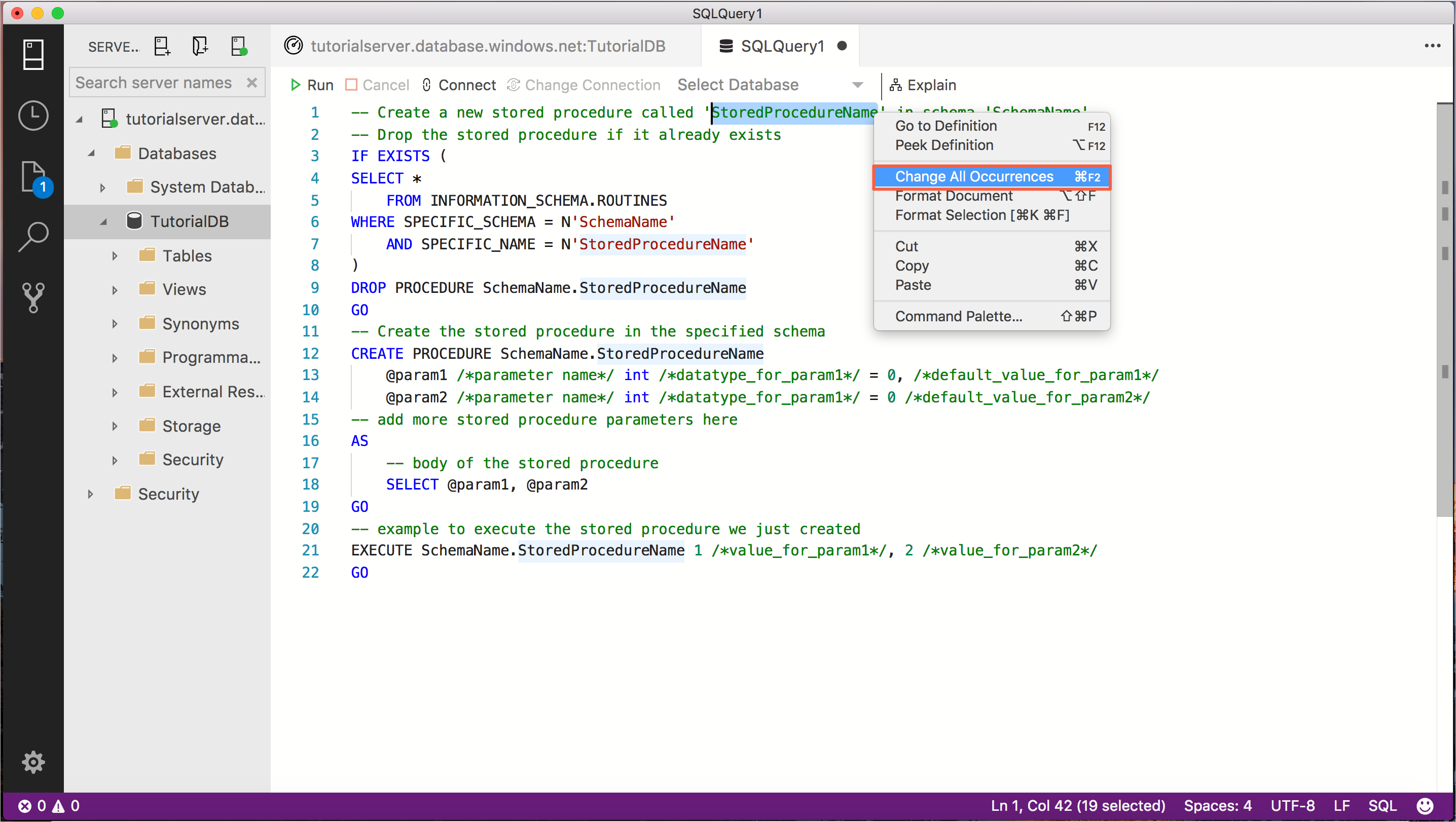 Screenshot che mostra l'editor di query con l'opzione Modifica tutte le occorrenze evidenziata.
