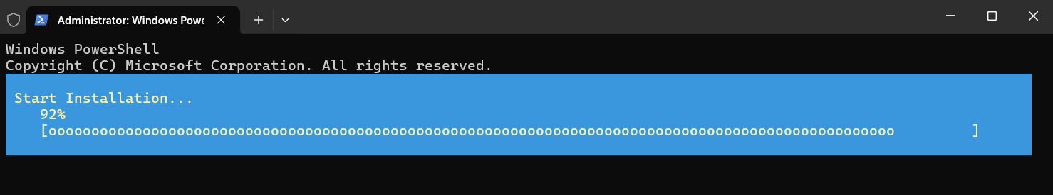 Captura de tela da janela do PowerShell mostrando o progresso para instalar Hyper-V no Windows Server.